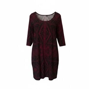 Love Ari Scoop Neck Midi Dress